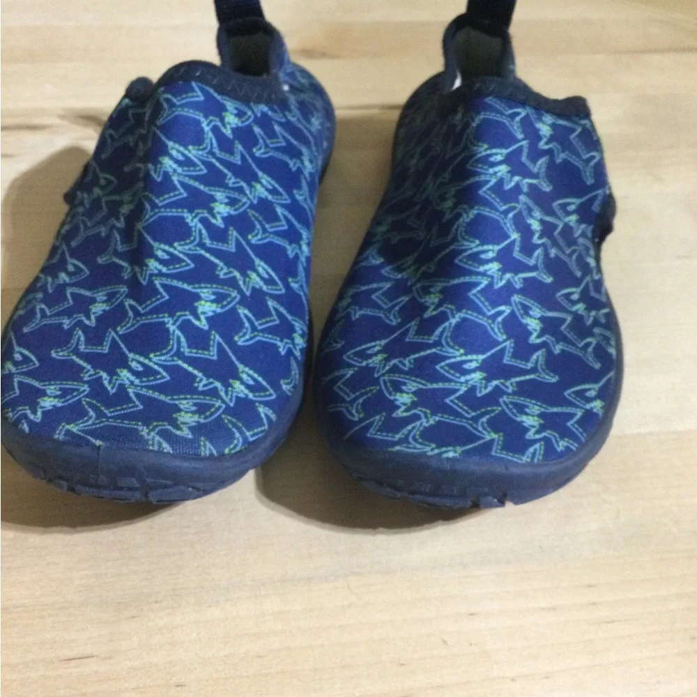 Kids' Navy and Teal Water Shoes
